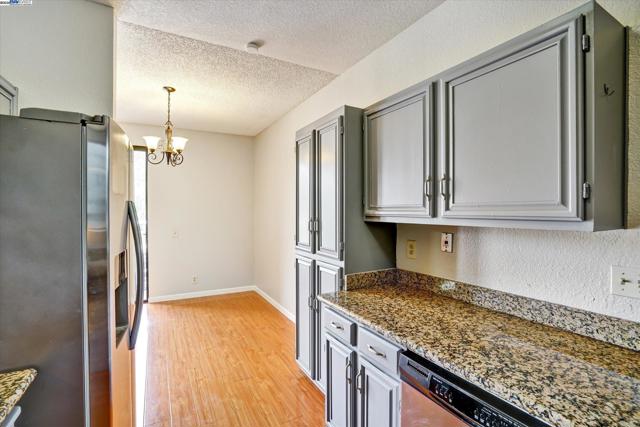 3402 Pinewood Ter, Fremont CA: https://media.crmls.org/mediaz/7f14f146-b5d1-43d4-a13a-8092e6a50686.jpg
