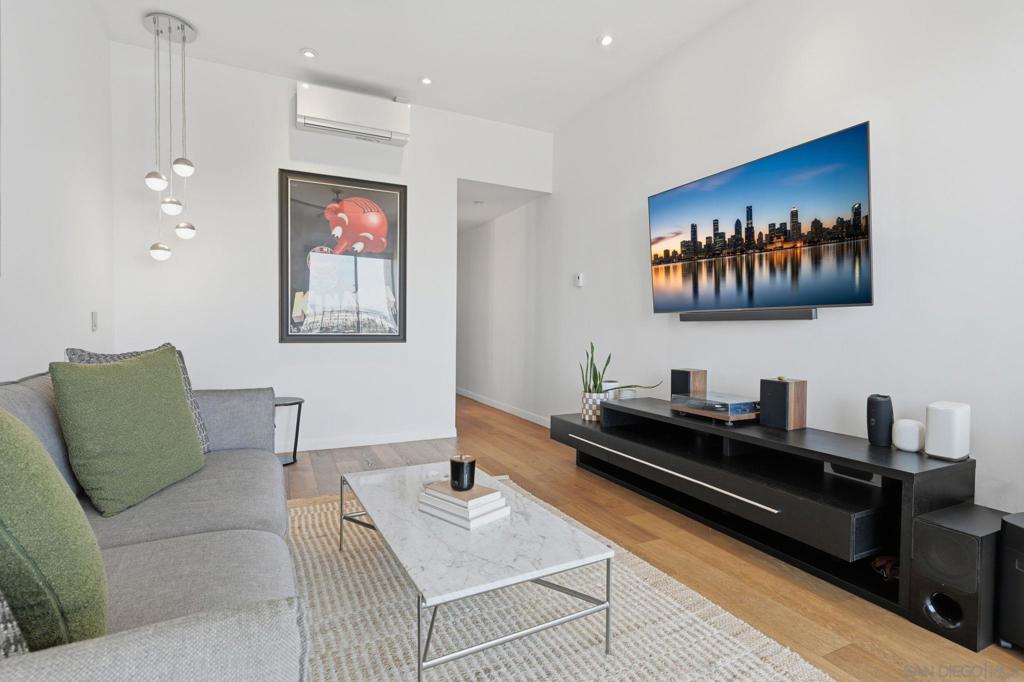 1663 Guy St - photo 11