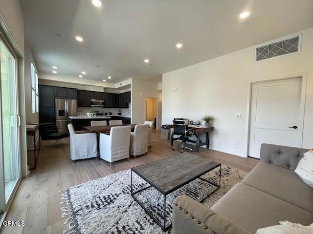 Detail Gallery Image 21 of 27 For 2218 E Main St #303,  Ventura,  CA 93001 - 2 Beds | 2/1 Baths