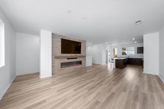 Detail Gallery Image 1 of 49 For 5232 Beachfront Cove St #81,  San Diego,  CA 92154 - 4 Beds | 3/1 Baths