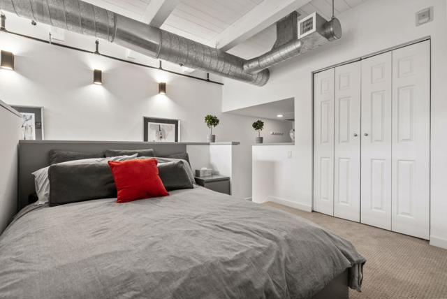 334 Santana Row, San Jose CA: https://media.crmls.org/mediaz/7f1655a0-77b4-43de-8c74-a069dd453f20.jpg
