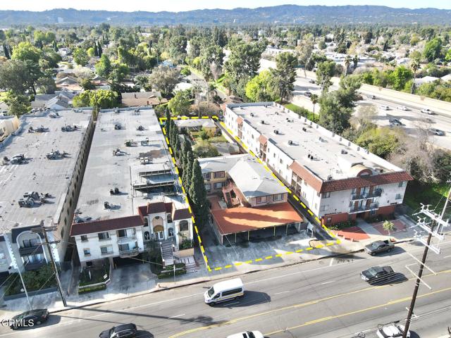 15624 Vanowen Street, Van Nuys CA: https://media.crmls.org/mediaz/7f168c98-b71f-451c-a91b-cad72a602210.jpg
