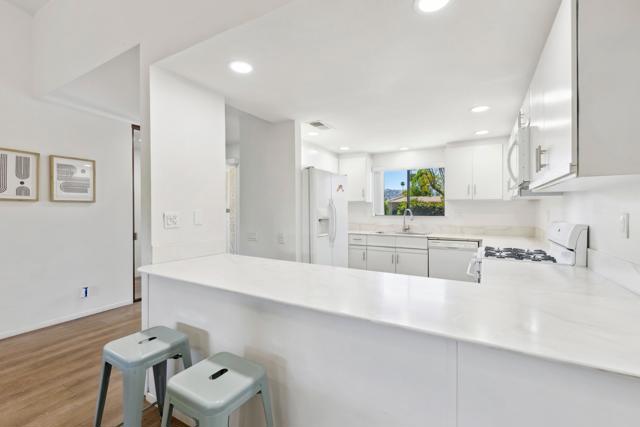 1254 Tiffany Circle N Circle, Palm Springs CA: https://media.crmls.org/mediaz/7f168dfd-1751-4aa1-8ec9-9b015f59ffa5.jpg