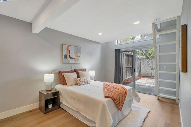 1549 Trimingham Drive, Pleasanton CA: https://media.crmls.org/mediaz/7f16a904-8f91-4444-8e7c-93f51a56f6b2.jpg