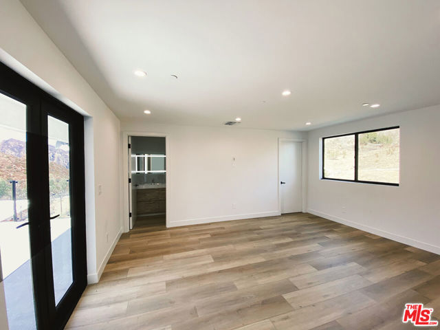 1700 Cadenhorn Drive photo 22