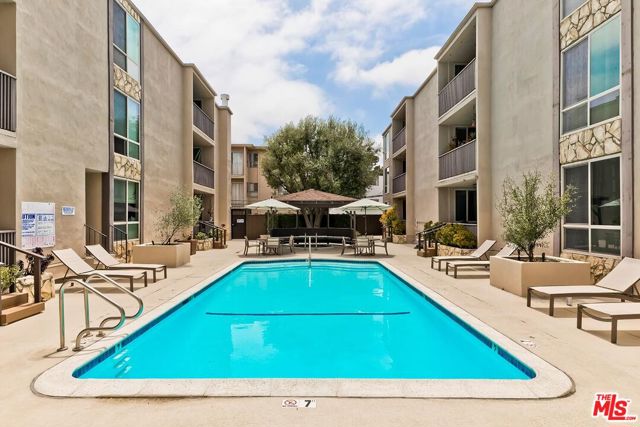 Drew Fenton | 809 S Bundy Drive Los Angeles CA | MLS: 7431835 Drew Fenton | 809 S Bundy Drive Los Angeles CA | MLS: 7431835