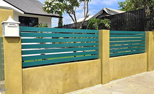 1121 La Puerta Street, Los Angeles CA: https://media.crmls.org/mediaz/7f1b2999-f7fc-4ef1-8d05-fea19843dd19.jpg