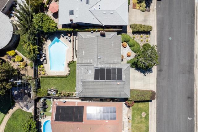 985 Capitola Way, Santa Clara CA: https://media.crmls.org/mediaz/7f1ce8e6-b74a-47fb-8b8d-7a635bcc7f9f.jpg