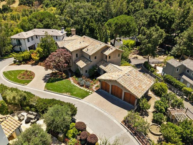 45 Sneckner Court, Menlo Park CA: https://media.crmls.org/mediaz/7f1d5bec-f2be-4dfb-bf3f-10353b655cba.jpg