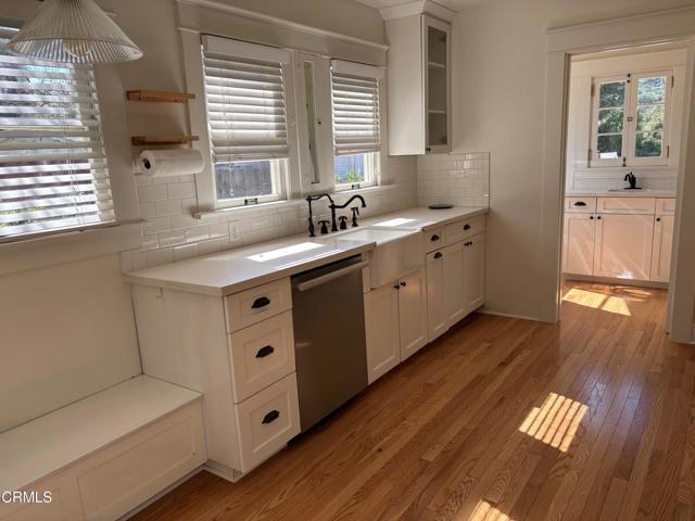 Detail Gallery Image 8 of 25 For 3128 Mills Ave, Glendale,  CA 91214 - 1 Beds | 1/1 Baths