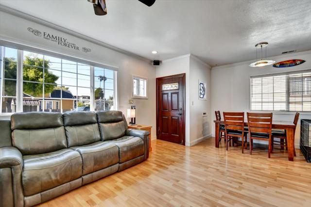 241 Terrace Avenue, San Bruno CA: https://media.crmls.org/mediaz/7f1ee8ea-b085-4741-bf9d-6c46c9f35a15.jpg
