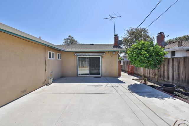 5847 Blossom Avenue, San Jose CA: https://media.crmls.org/mediaz/7f1f6561-d7e9-47b6-a927-633f89a5322a.jpg