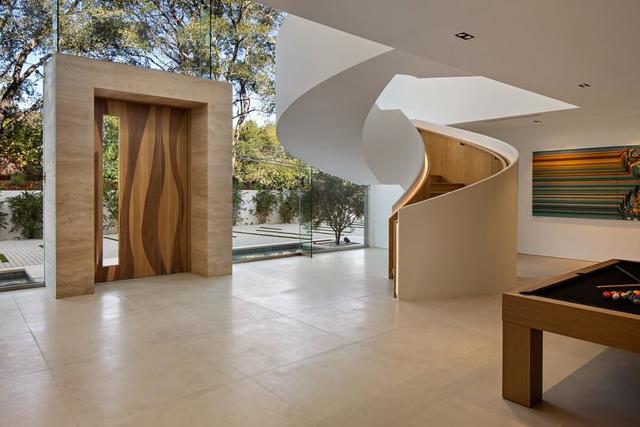 349 Walsh Road, Atherton CA: https://media.crmls.org/mediaz/7f1fc480-6a4f-417d-b86e-121ecf42e4de.jpg