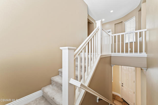 186 Parkside Drive, Simi Valley CA: https://media.crmls.org/mediaz/7f1fd4b9-e743-481a-9167-1549aedc5d6d.jpg