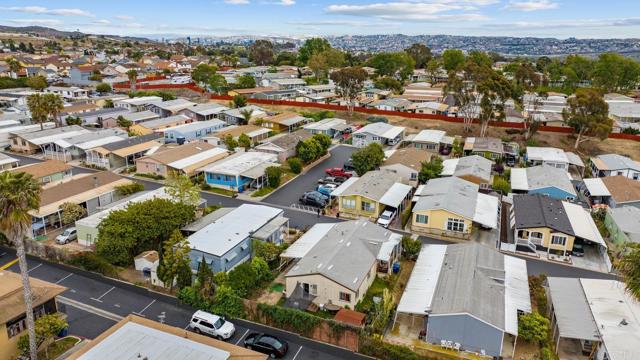 Detail Gallery Image 6 of 37 For 1011 Beyer Way #26,  San Diego,  CA 92154 - 3 Beds | 2 Baths