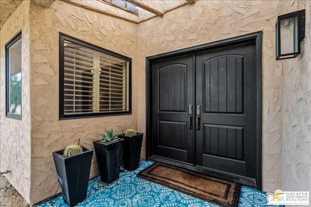 5365 E Cherry Hills Drive, Palm Springs CA: https://media.crmls.org/mediaz/7f20e5d0-50b7-4fff-9204-e9b5e79a7537.jpg