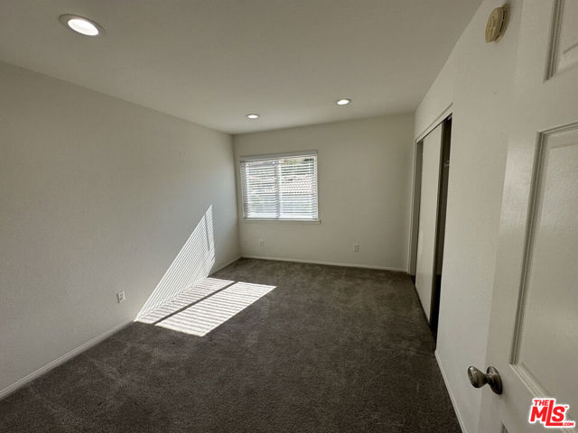 4833 Astuto Drive, Palmdale CA: https://media.crmls.org/mediaz/7f210a8c-1351-4fc4-adc1-80cf0ea5261c.jpg