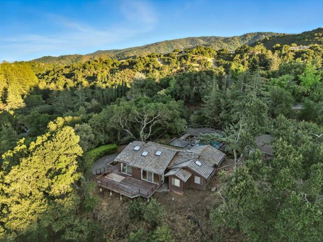 27763 Altamont Circle, Los Altos CA: https://media.crmls.org/mediaz/7f21bd41-c317-42d0-8b9d-a3d5dde45aaa.jpg