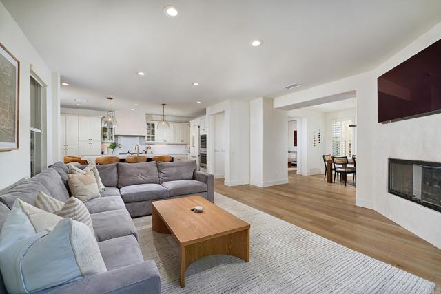 2610 Garden House Road, Carlsbad CA: https://media.crmls.org/mediaz/7f2284fa-99fa-4c3a-85f7-b1d26df4ec58.jpg