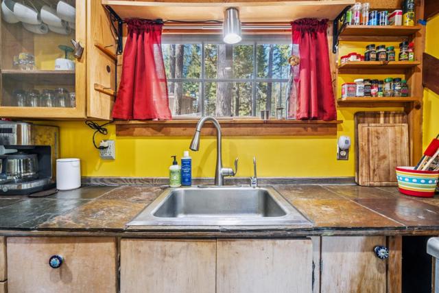 35425 Stonewall Drive, Shingletown CA: https://media.crmls.org/mediaz/7f2308ab-21e2-484e-a13d-3451547c984e.jpg