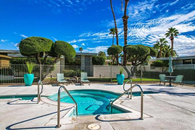 130 W Racquet Club Road #511, Palm Springs, CA 92262