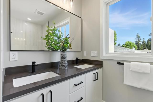 523 Union Avenue, Campbell CA: https://media.crmls.org/mediaz/7f24312c-1e1d-4544-97e4-e56c780c6590.jpg