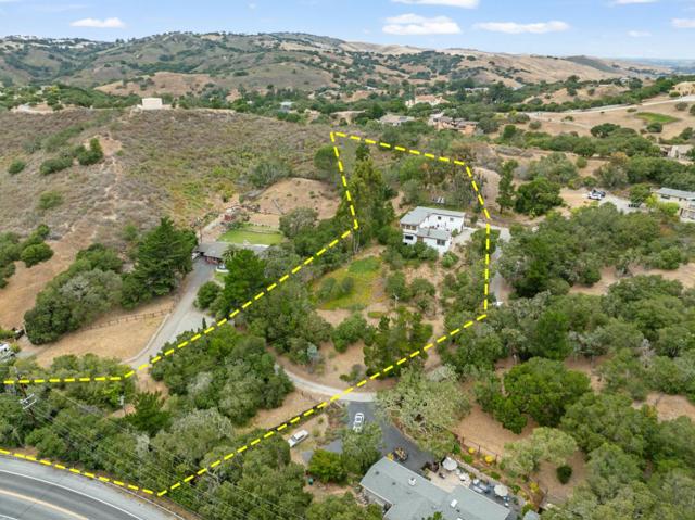 105 Laureles Grade, Salinas CA: https://media.crmls.org/mediaz/7f251117-000c-4bcd-bffa-409e668a7a40.jpg