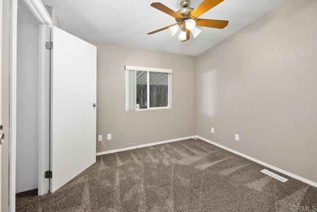 Detail Gallery Image 27 of 43 For 1001 S Hale Ave #5,  Escondido,  CA 92029 - 3 Beds | 2 Baths
