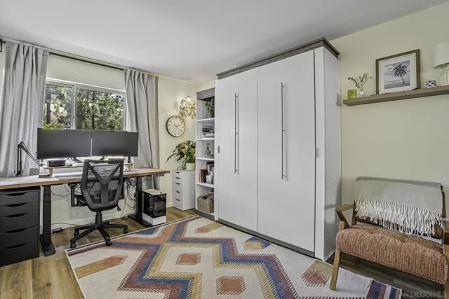 4212 Vista Del Rio Way, Oceanside CA: https://media.crmls.org/mediaz/7f25dbf1-04af-460f-9799-44ba1201ae1a.jpg