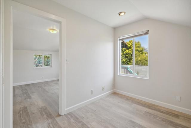 399 13th Avenue, Santa Cruz CA: https://media.crmls.org/mediaz/7f268605-9d1b-4b59-951f-39a7c9e36aba.jpg