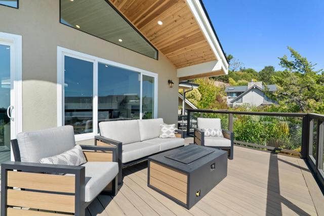 190 Driftwood Court, Aptos CA: https://media.crmls.org/mediaz/7f26e128-da32-41a0-8fe7-5e7e4225c768.jpg