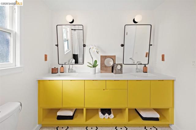 Image 27 of 54 For 450 Vermont Ave