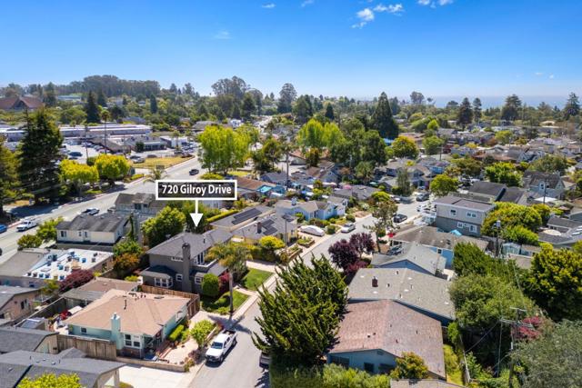 720 Gilroy Drive, Capitola CA: https://media.crmls.org/mediaz/7f28c8bf-5915-4810-a28a-ffa6148f916e.jpg