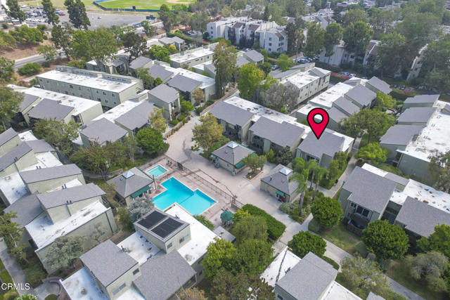 4925 Indian Wood Road, Culver City CA: https://media.crmls.org/mediaz/7f293671-7067-4d7f-902c-7d6d5c0d1fb3.jpg
