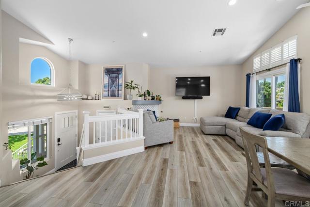 150 Rock Glen Way, Santee CA: https://media.crmls.org/mediaz/7f2a04ba-5c8a-496c-862a-be7216a3fb99.jpg