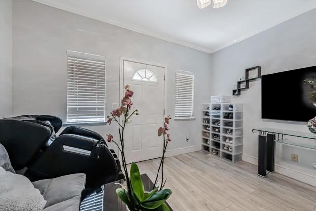 749 Bonita Place, San Jose CA: https://media.crmls.org/mediaz/7f2a7f14-3b1c-43c8-8447-081fc78297ff.jpg