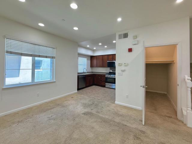 2726 Holly Street, San Pablo CA: https://media.crmls.org/mediaz/7f2ae19f-1b37-4ce3-9dc3-81b7d782cbd4.jpg