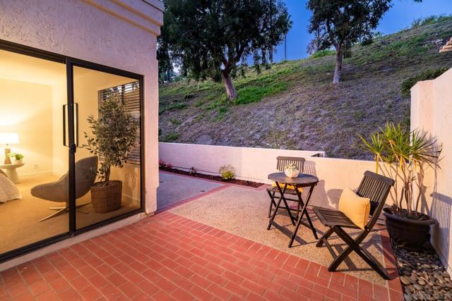 Image 26 of 51 For 17922 Avenida Cordillera  258