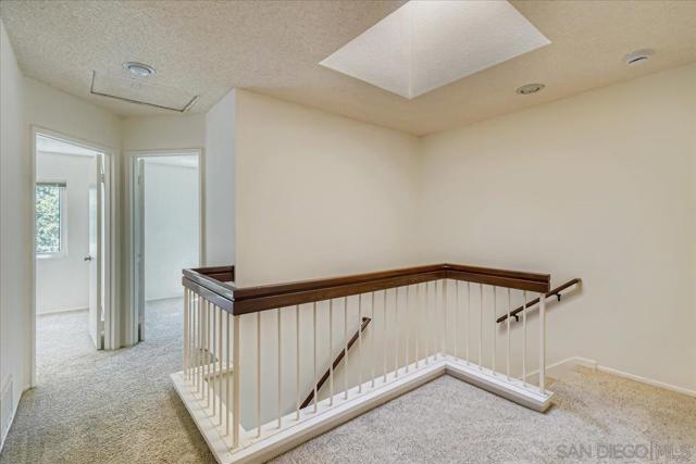 8896 Highwood Drive, San Diego CA: https://media.crmls.org/mediaz/7f2cf385-f64b-4421-b03e-422eef3f6f16.jpg
