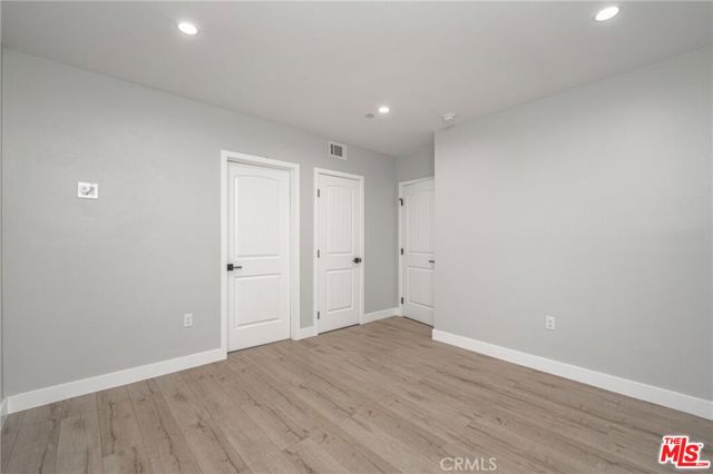 433 W Gage Avenue, Los Angeles CA: https://media.crmls.org/mediaz/7f2d7218-86d0-4c73-b0b3-8d4ae677456f.jpg