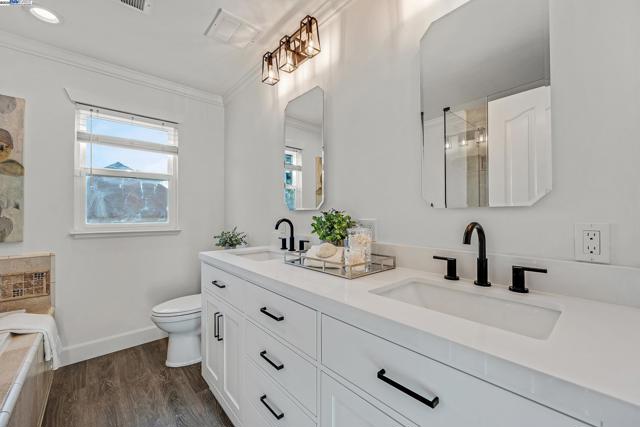 1153 Sherry Way, Livermore CA: https://media.crmls.org/mediaz/7f2f5b79-ce1e-4806-b0df-0d66cf89f908.jpg