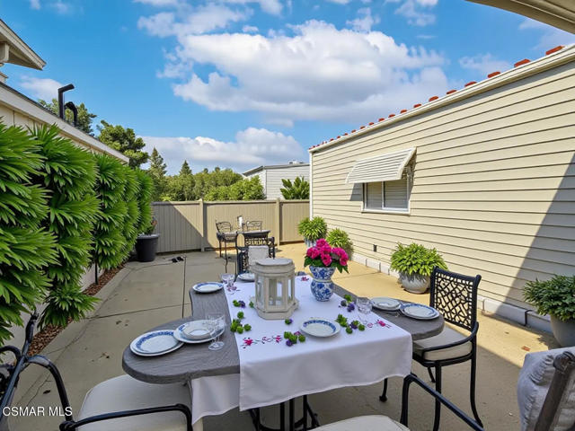 27 Irena Avenue, Camarillo CA: https://media.crmls.org/mediaz/7f2f6ce4-3248-4a94-b7c3-5184672d3864.jpg