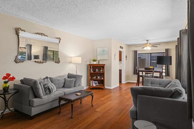 312 Oakshire Avenue, Modesto CA: https://media.crmls.org/mediaz/7f2f9cc4-9f67-4969-96a1-e8014d97e2c1.jpg