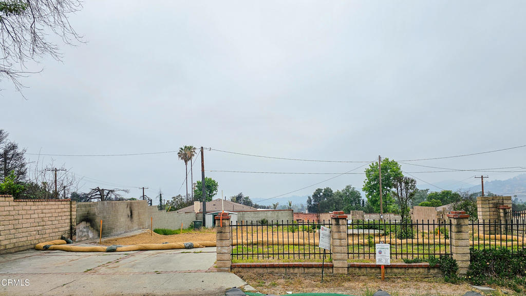356 W Palm StreetAltadena img 2