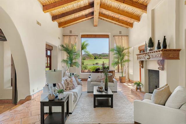 3198 Ashley Park Way, Jamul CA: https://media.crmls.org/mediaz/7f321970-84b0-4b84-9d38-54b436d2e53e.jpg