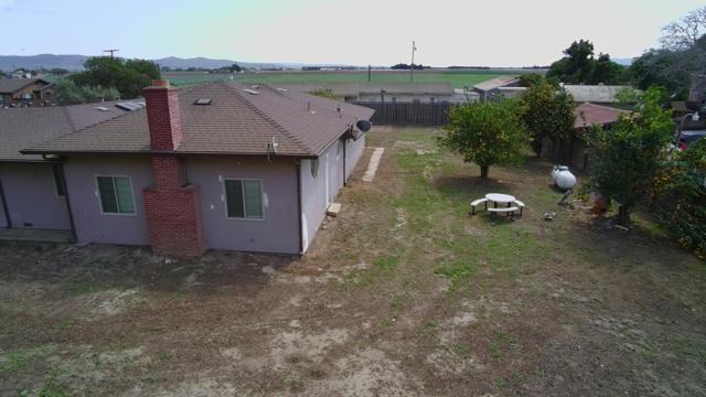 36176 Mile End Road, Soledad CA: https://media.crmls.org/mediaz/7f336378-ca3f-4236-a2b0-57530d40705f.jpg