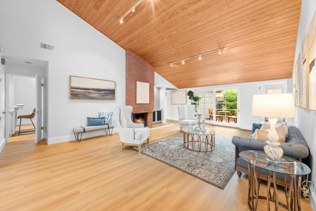 609 Santa Catalina Lane, Foster City CA: https://media.crmls.org/mediaz/7f3767c2-0c6f-43f3-99d9-add0d0309139.jpg