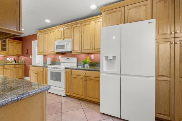 68 N Midway Street, Campbell CA: https://media.crmls.org/mediaz/7f377195-77d5-4de8-bc0d-0fc8e59336ef.jpg