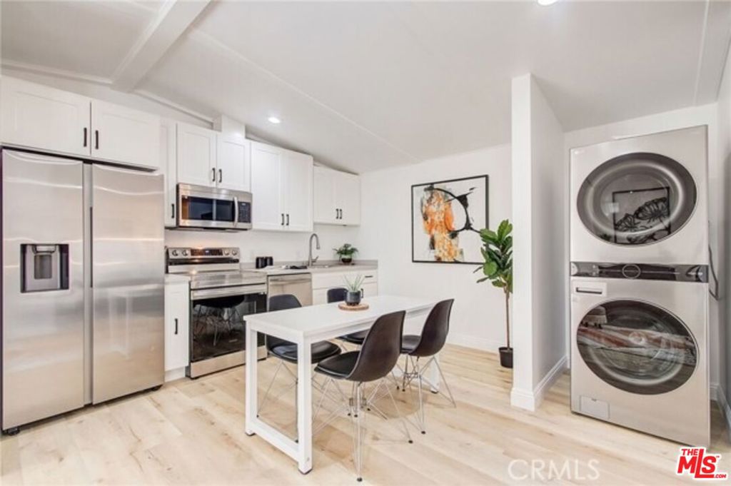 1856 W 14th Street #1/2