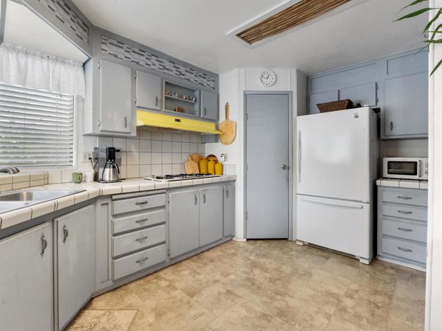 Detail Gallery Image 8 of 40 For 4747 Oak Crest Spc 87 Rd, Fallbrook,  CA 92028 - 3 Beds | 2 Baths